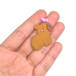 Aplique Capivara 35x39mm Emborrachado - Und - Imagem 2