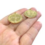 Pingente Santo 47mm Dourado - Und - Imagem 3