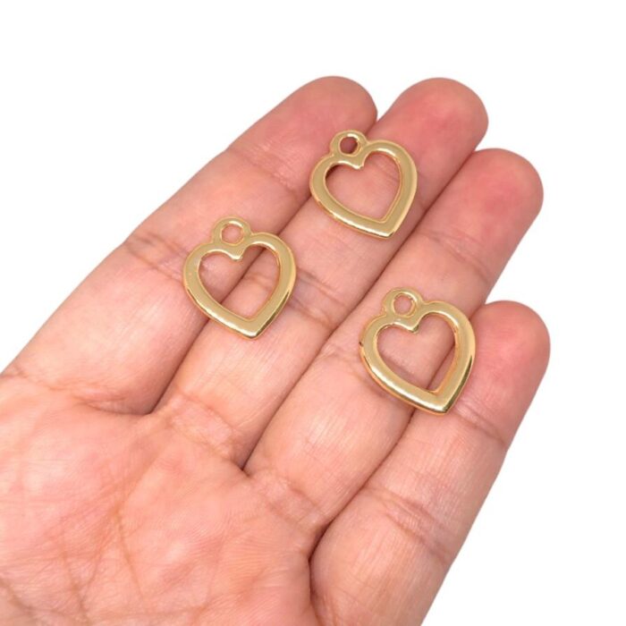 Pingente Coração 20mm Vazado Dourado - Und - Imagem 2
