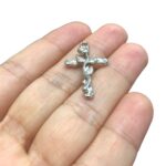 Pingente Cruz C/ Flor 24mm Níquel – Und - Imagem 3