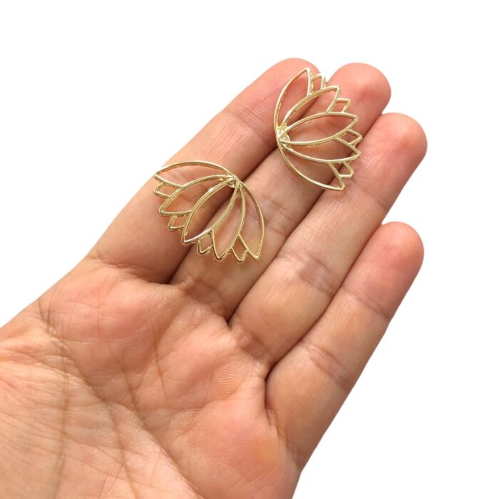 Base Brinco Flor 17mm Dourado – 1 Par - Imagem 2