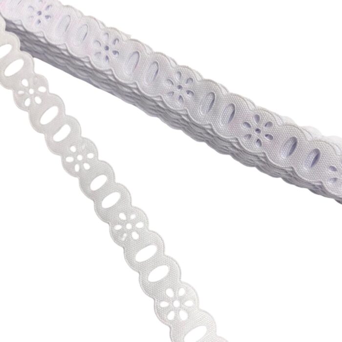 Passa Fita Margarida 1,4cm Branco - Peça c/ 10 Metros - Imagem 1