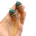 Pingente Chifre 8cm C/ Resina Dourado - 1 Und - Imagem 2
