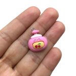 Pingente Infantil Perfume 25mm Resina - 1 Und - Imagem 3