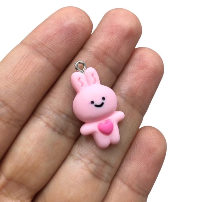 Pingente Infantil Coelho 30mm Resina – 1 Und - Imagem 3