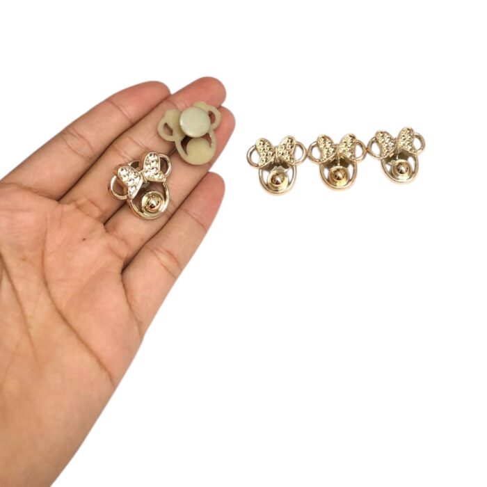 Aplique Minnie P/ Crocs 24mm Dourado – 1 Und - Imagem 3