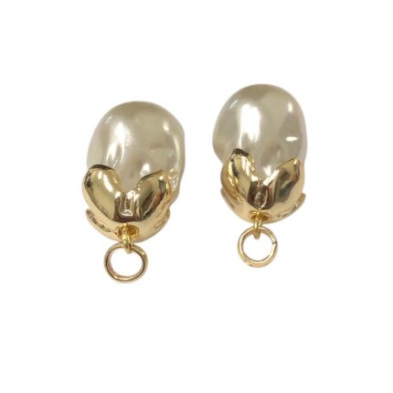 Pingente Pérola Disforme 29mm C/ Charneira Dourado - 1 Und