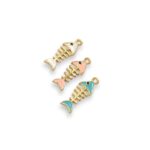 Pingente Peixe 23mm C/ Resina Dourado - 1 Und