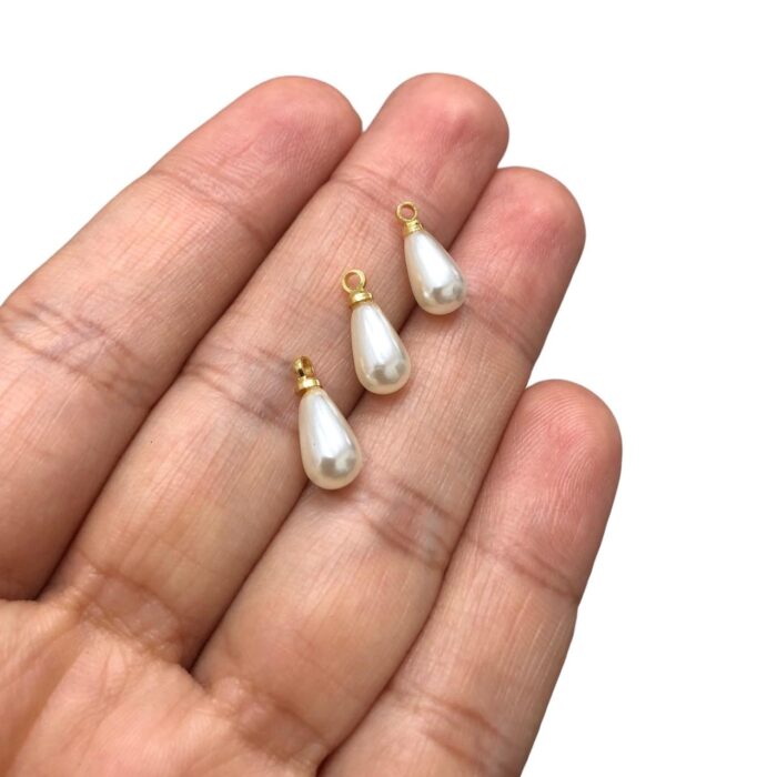 Pingente Gota Pérola 14mm C/ Charneira Dourado - 1 Und - Imagem 3
