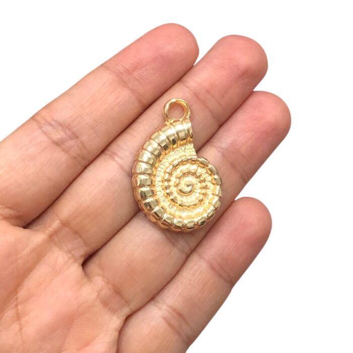 Pingente Caracol 37mm Dourado – 1 Und - Imagem 2