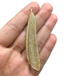 Pingente Pena 75mm Dourado – 1 Und - Imagem 2