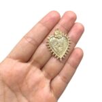 Pingente Coração 34mm Trabalhado Dourado - 1 Und - Imagem 2