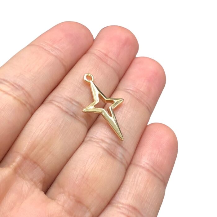 Pingente Estrela Vazado 26mm Dourado – 1 Und - Imagem 3