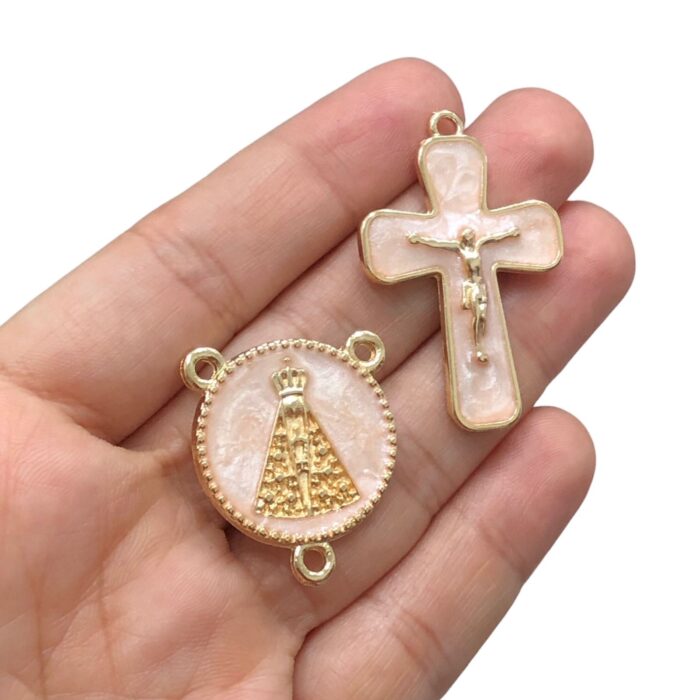 Kit P/ Terço N. Sra Aparecida Dourado – 1 Par - Imagem 2