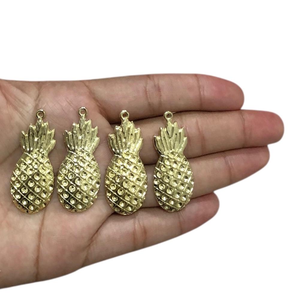 WhatsApp Image 2025-10-21 at 12.09.18 (3) Pingente Abacaxi P/ Strass 41mm Dourado - 1 Und - Imagem 3