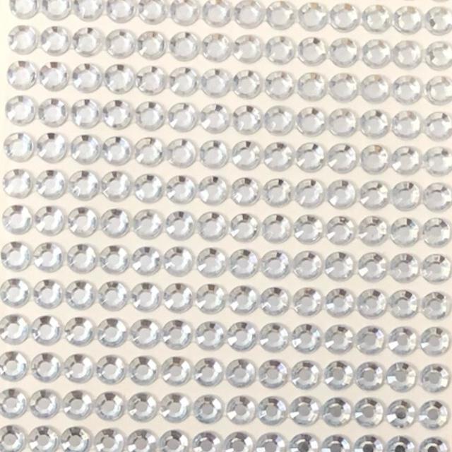 WhatsApp Image 2025-10-24 at 12.38.43 (2) Cartela Termocolante Strass Transparente – 1 Und - Imagem 1