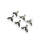 Pingente Cauda De Sereia 15mm Níquel - 1 Und