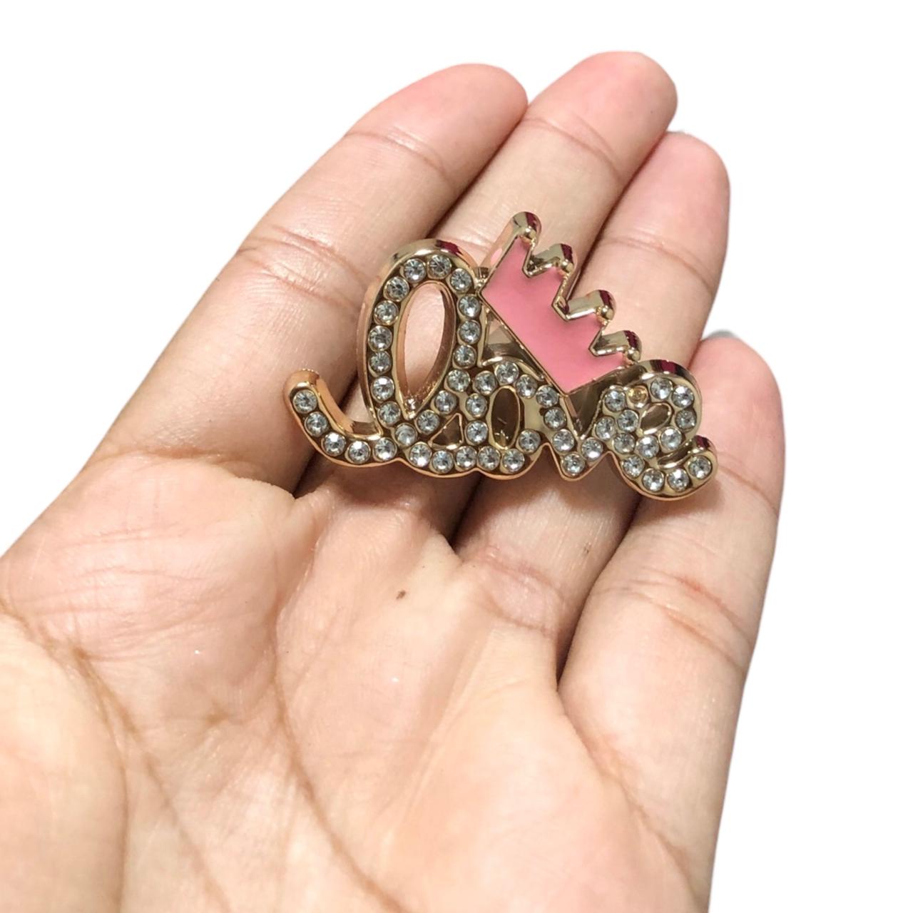 WhatsApp Image 2025-10-27 at 10.38.26 (30) Aplique P/ Crocs 22x45mm Abs Dourado – 1 Und - Imagem 2