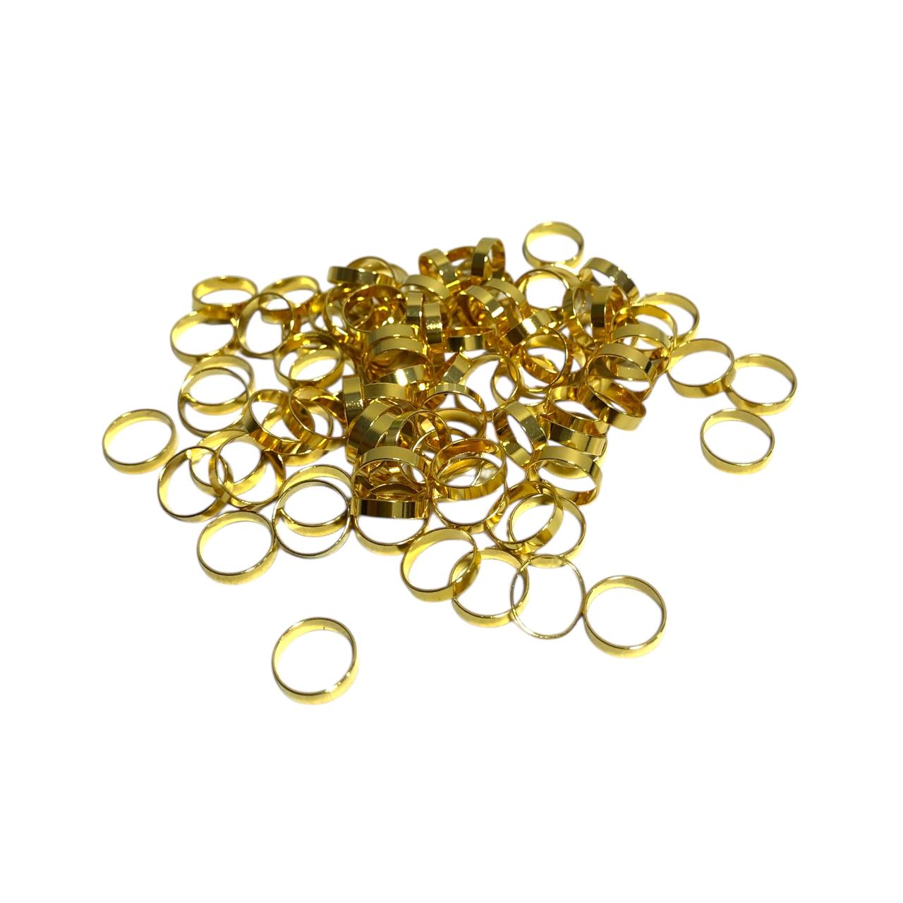 WhatsApp Image 2025-10-29 at 17.00.24 Entremeio Argola Lisa 2x8mm Dourado Exclusivo - 10 Gramas - Imagem 1