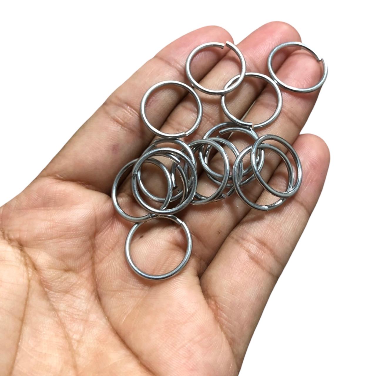 WhatsApp Image 2025-10-30 at 09.31.20 (4) Argola 14mm Alumínio Níquel – 20 Gramas - Imagem 2