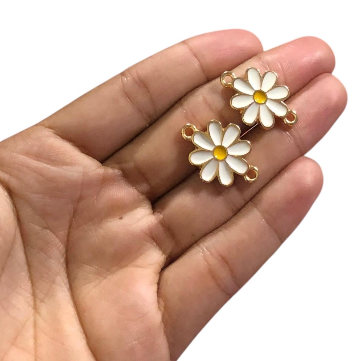 WhatsApp Image 2025-10-30 at 09.31.22 (22) Entremeio Flor 25mm Dourado - 1 Und - Imagem 2