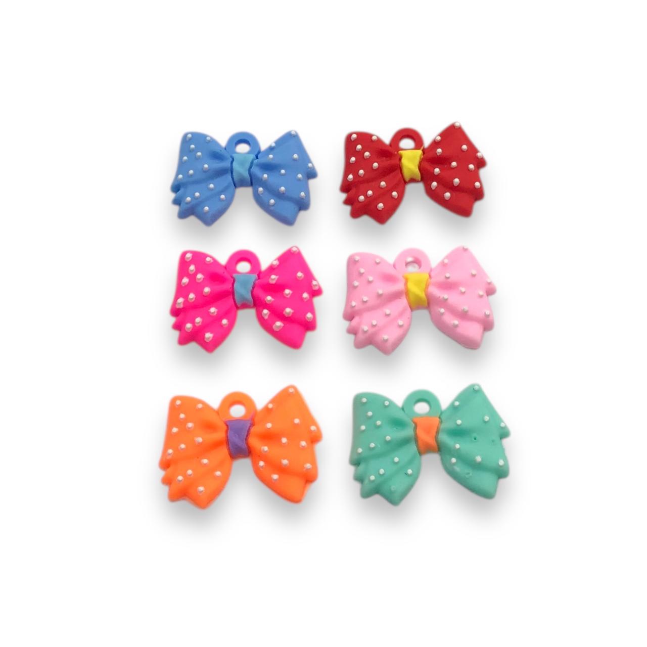 WhatsApp Image 2025-11-08 at 10.33.35 (3) Aplique Pingente Laço 21mm Emborrachado - 1 Und - Imagem 1