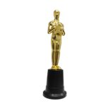 Troféu Oscar 6x22cm Acrílico - 1 Und - Imagem 2