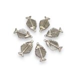 Pingente Peixe Trabalhando 25mm Níquel – 1 Und