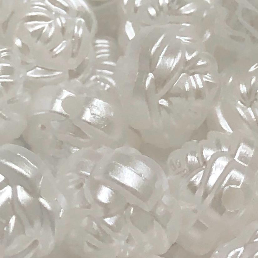 WhatsApp Image 2025-11-26 at 10.10.43 Entremeio Flor 12mm Branco Perolado Abs - 20 Gramas - Imagem 1