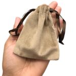 Saco Veludo 7,5×10cm – 10 Unds - Imagem 2