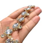 Cabedal 12cm C/Strass e Chaton Dourado – 1 Par - Imagem 4