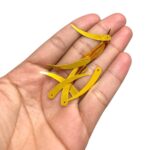 Paetê Chifre Pvc 4×32mm Dourado Liso – 20 Gramas - Imagem 2