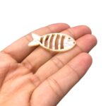 Pingente Peixe 40mm Trabalhado Acrílico - 1 Und - Imagem 4