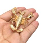 Pingente Lagosta 56mm Dourado – 1 Und - Imagem 4