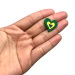 Aplique Emborrachado Coração Brasil 20mm – 1 Und - Imagem 2