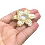 Conta Flor Pérola C/ Dourado 47mm Resina - 20 Gramas - Imagem 3