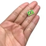 Pingente Bandeira Brasil 13mm C/ Resina Dourado - 1 Und - Imagem 2