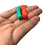 Conta Tubo Curvado Fino 8x32mm Resina - 20 Gramas - Imagem 4
