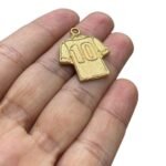 Pingente Camisa 10 Brasil 29mm Dourado – 1 Und - Imagem 4