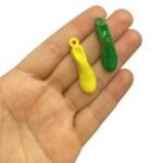 Conta Pingente Chuteira Brasil 40mm Plástico - 1 Und - Imagem 2