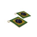 Pingente Bandeira Brasil Triângulo 28mm C/ Resina Dourado Exclusivo - 1 Und - Imagem 5