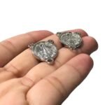 Pingente Oval N. Sra Das Graças 3 Saídas 24mm Níquel  – 1 Und - Imagem 3