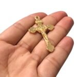 Pingente Cruz 43mm Trabalhado Dourado - 1 Und - Imagem 4
