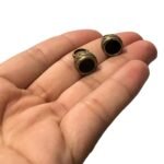 Terminal Colagem Rodondo Trabalhado 17mm Ouro Velho – 1 Und - Imagem 3