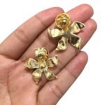 Broche Flor 28mm Dourado - 1 Und - Imagem 4