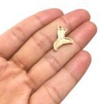 Pingente Cauda Baleia 20mm Dourado - 1 Und - Imagem 3