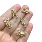 Pingente Lagosta 21mm Dourado – 1 Und - Imagem 3