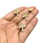Pingente Cogumelo C/ Coração 18mm Dourado– 1 Und - Imagem 3