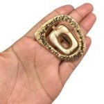 Fivela Disforme C/ Resina 49x54mm Dourado – 1 Und - Imagem 2