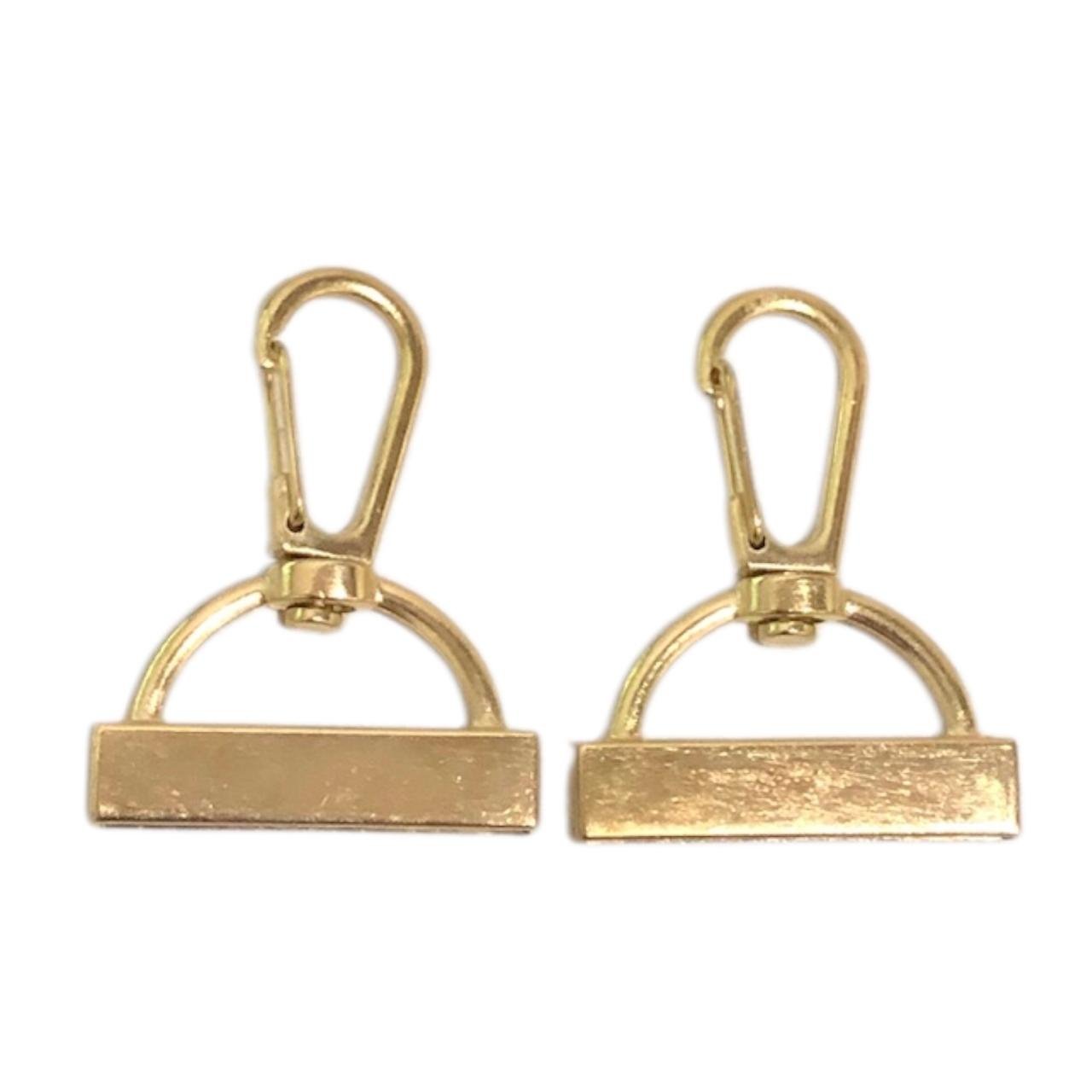 WhatsApp Image 2026-08-31 at 04.18.17 Fecho Mosquetão 42mm Dourado – 2 Unds - Imagem 1